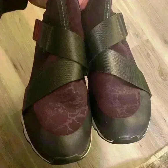 Sorel Kinetic High Top Sneaker in Plum Purple 10.5 - Picture 10 of 12